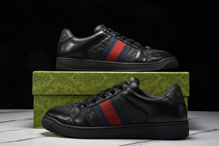 G*u*i sneaker