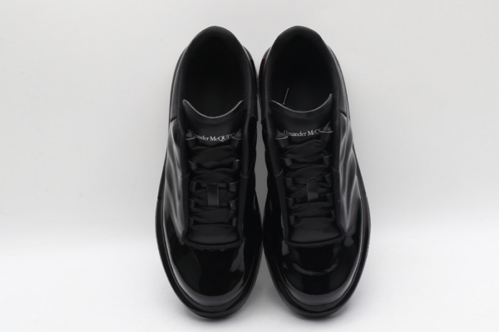 Alexander McQueen sneaker