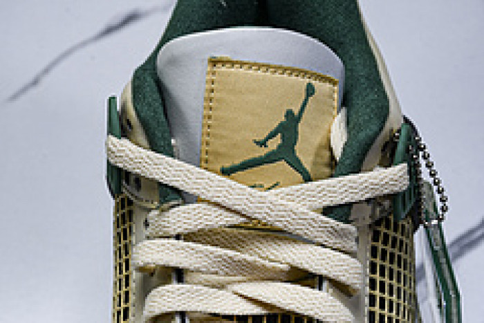 Jordan Air Jordan 4 Retro  DC7770-106