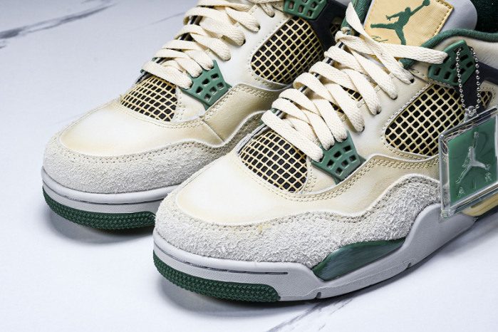 Jordan Air Jordan 4 Retro  DC7770-106