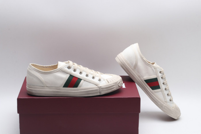 G*u*i sneaker