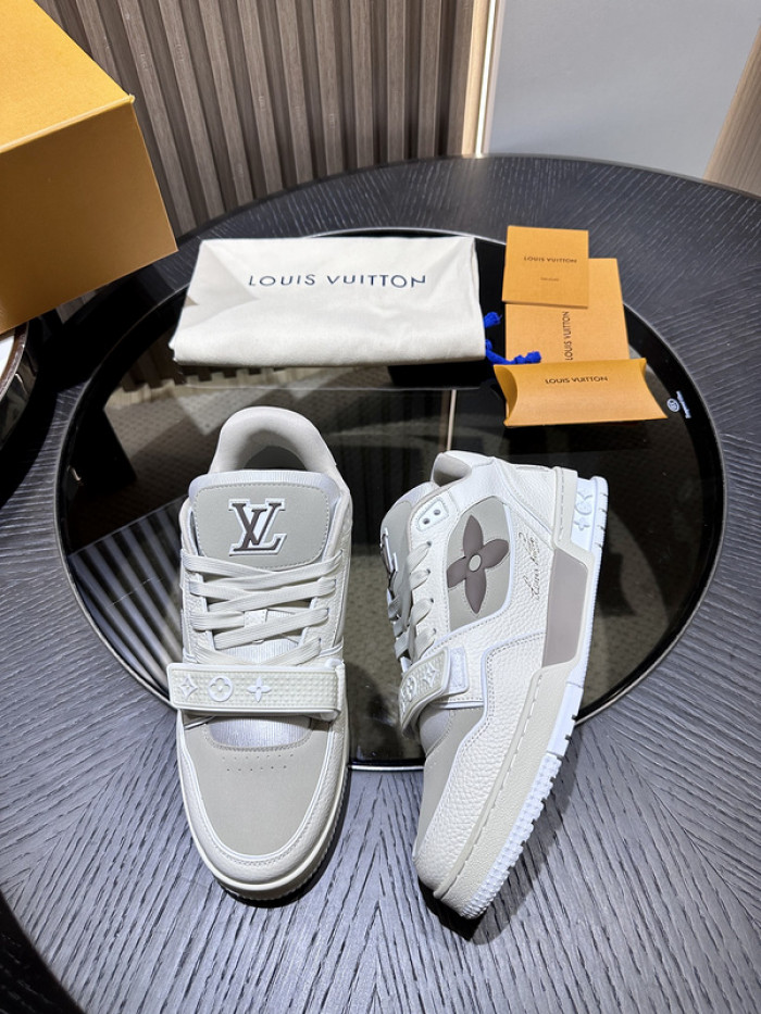 L&V SNEAKERS