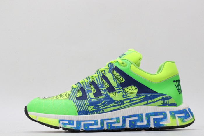 VER DESIGNER SNEAKERS