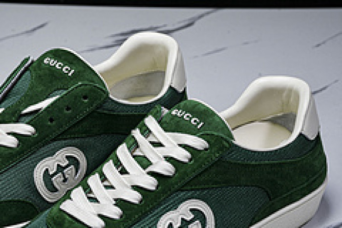 G*u*i sneaker