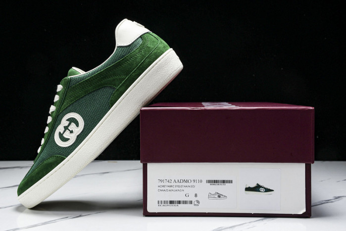 G*u*i sneaker