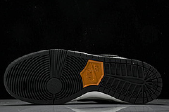 Nike SB Dunk Low Safari “Olympics  FZ1233-002