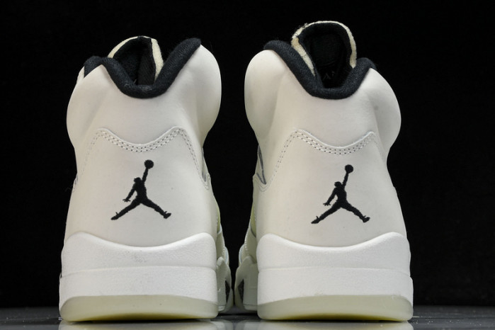 Air Jordan 5 Retro "Sail"  FN7405-100