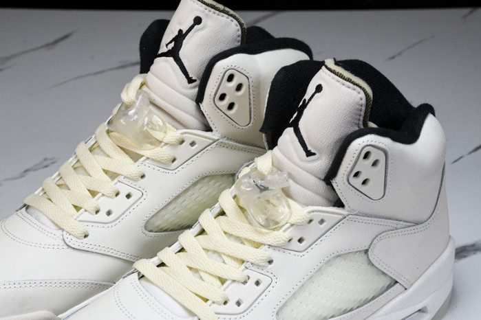 Air Jordan 5 Retro "Sail"  FN7405-100