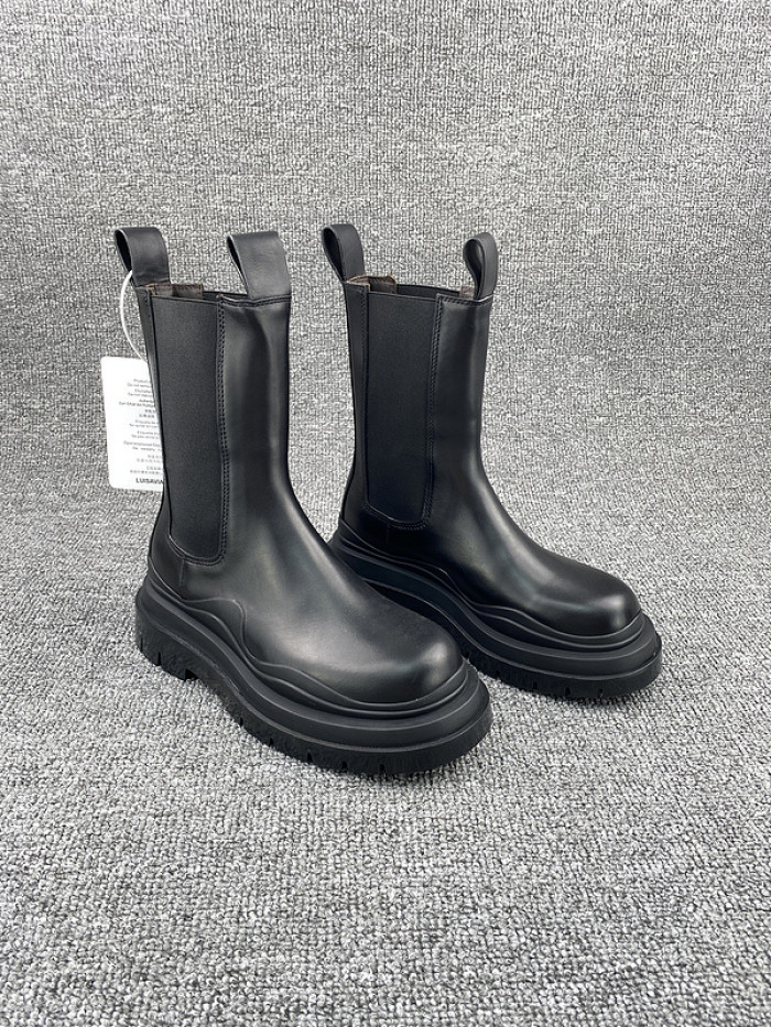 bo*te*ga Ve*ne*ta sneaker