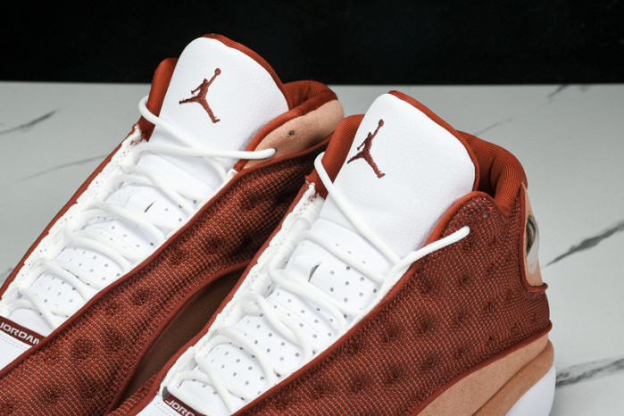 Air Jordan 13 “Dune Red”  DJ5982-601