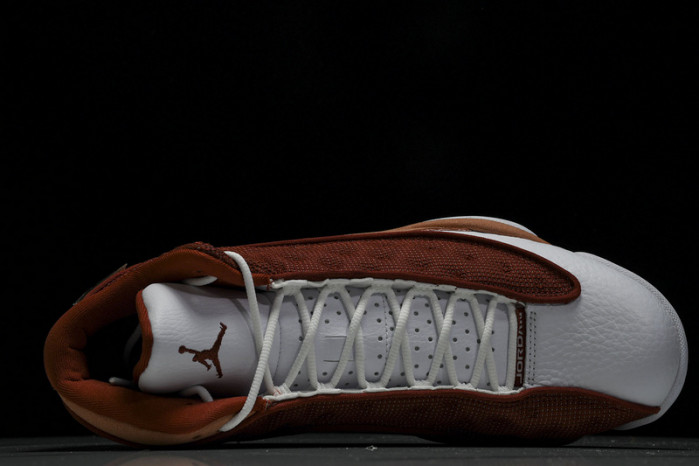 Air Jordan 13 “Dune Red”  DJ5982-601
