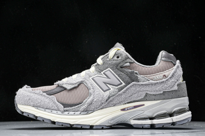 New Balance  M2002RDY