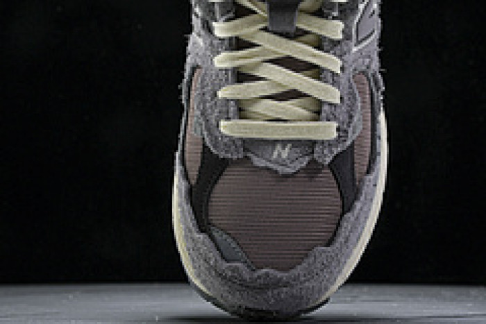 New Balance  M2002RDY