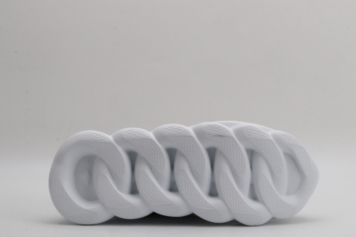 VER DESIGNER SNEAKERS