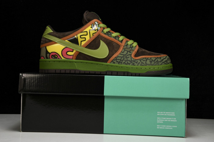 NK Dunk SB Low De La Soul   789841-332