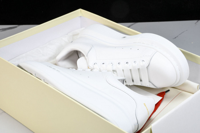 Alexander McQueen sneaker