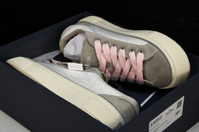 DI*O*R B33 PANKICK