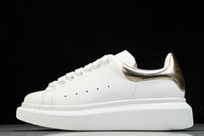 Alexander McQueen sneaker