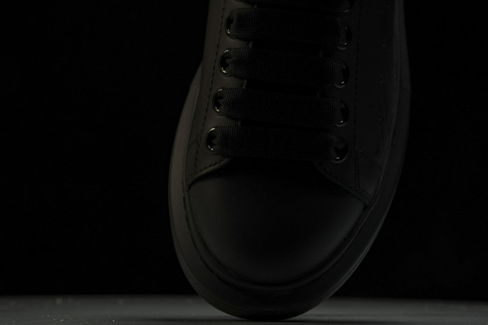 Alexander McQueen sneaker