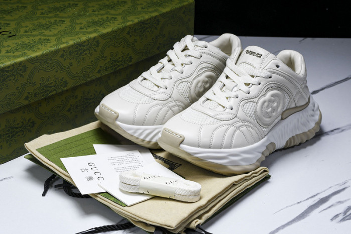 G*u*i sneaker