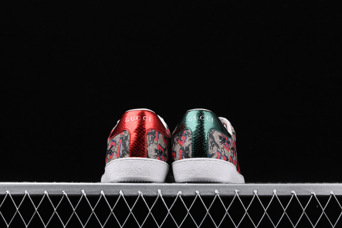 G*u*i sneaker