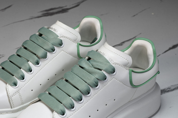 Alexander McQueen sneaker