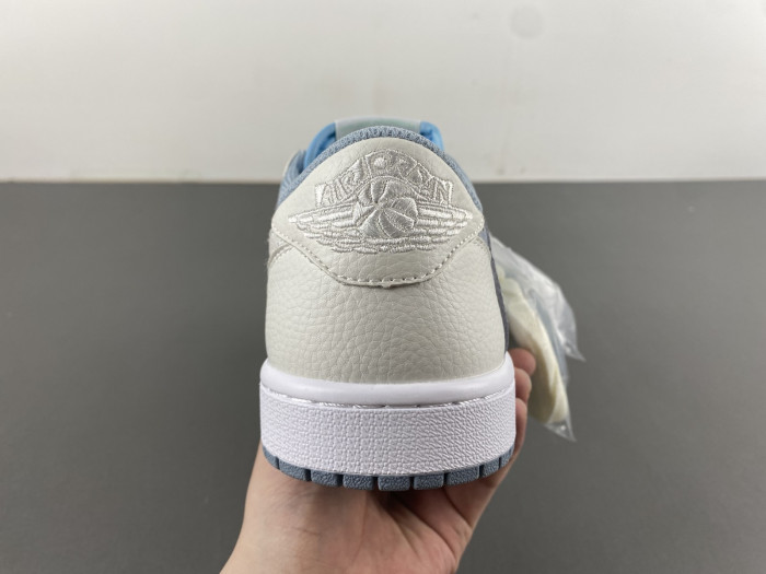 Travis Scott x Air Jordan 1  DM7866-888