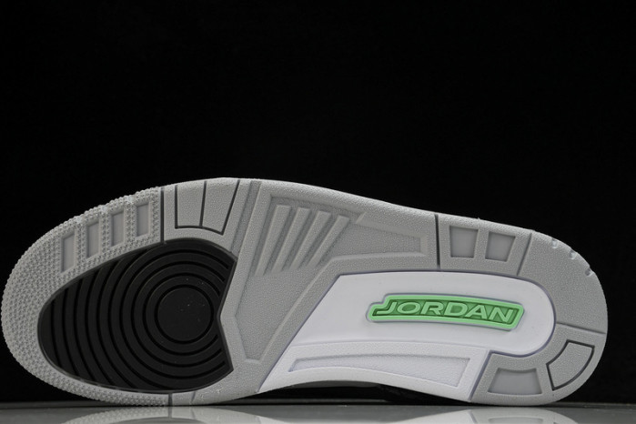 AIR JORDAN 3 "GREEN GLOW" CT8532-031