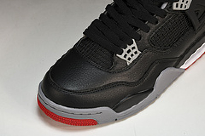 Air Jordan 4“Bred Reimagined” FV5029-006
