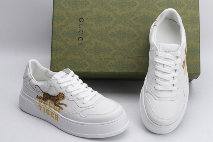 G*u*i sneaker