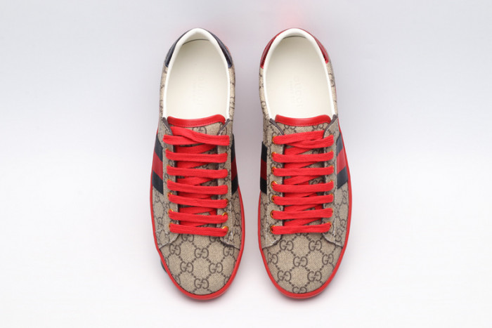 G*u*i sneaker