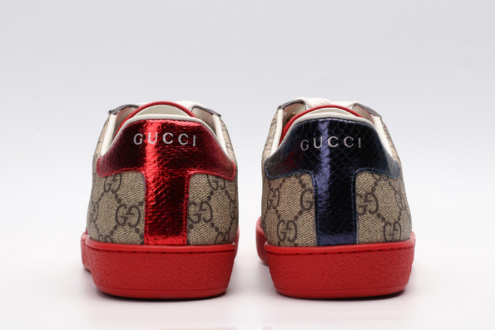 G*u*i sneaker