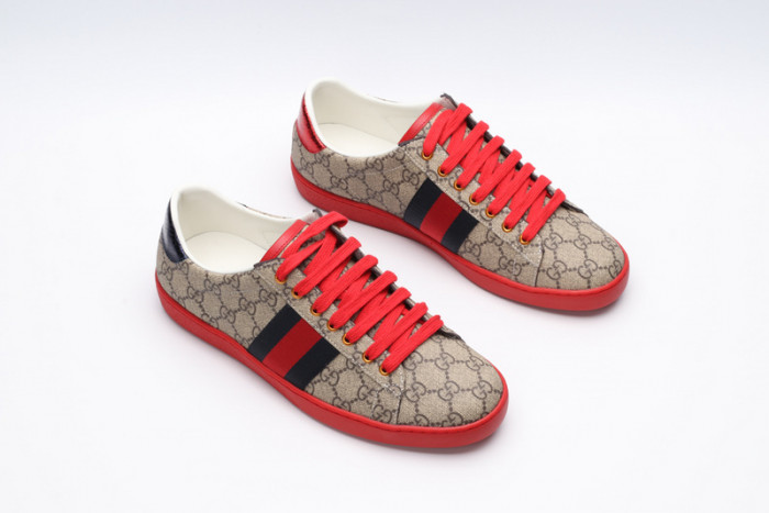 G*u*i sneaker