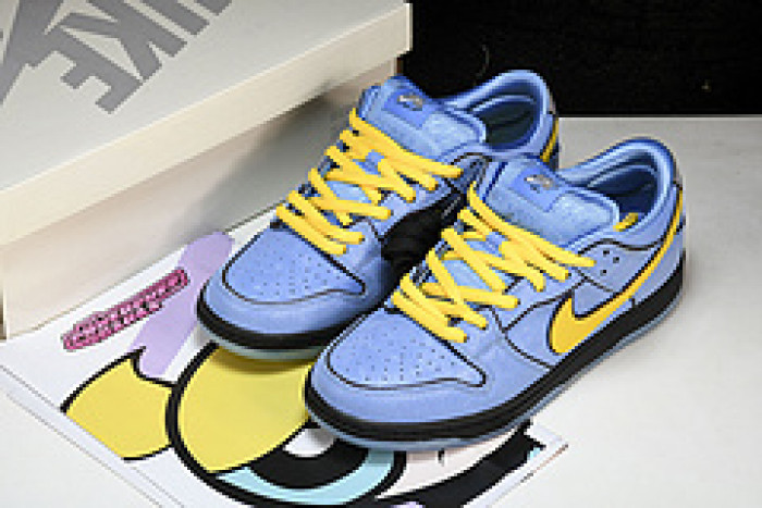 The Powerpuff Girls x NK Dunk SB Low  FZ8320-400