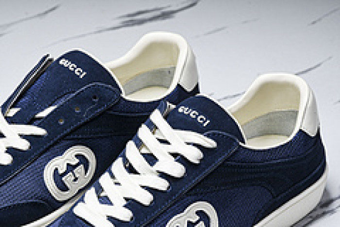 G*u*i sneaker