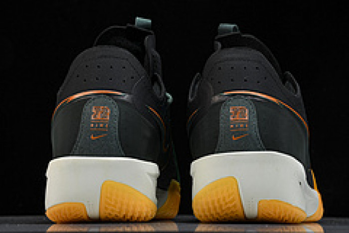 NIKE AIR ZOOM G.T.CUT 3 EP  DV2918 001