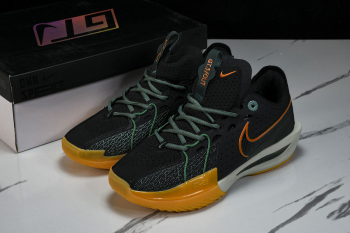 NIKE AIR ZOOM G.T.CUT 3 EP  DV2918 001