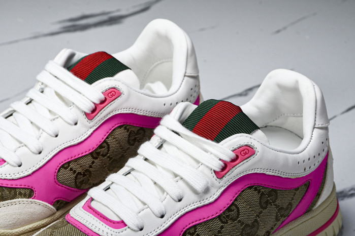G*u*i sneaker