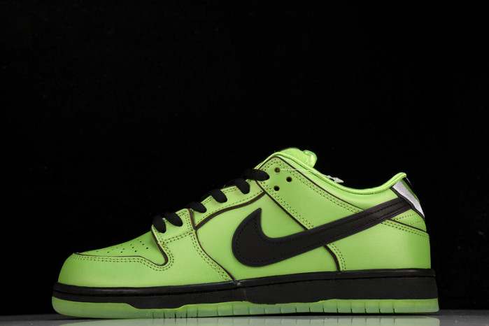 The Powerpuff Girls x NK Dunk SB Low  FZ8319-300