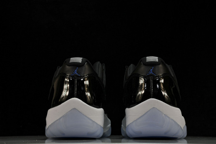Air Jordan 11 Low "Space Jam"  FV5104-004