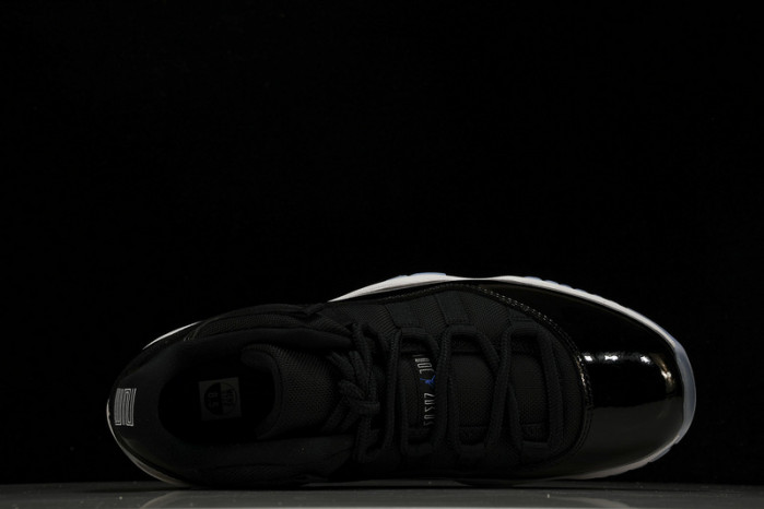 Air Jordan 11 Low "Space Jam"  FV5104-004