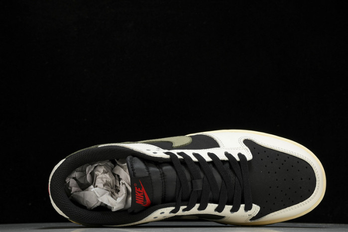 Nk Dunk Low SB  630358-106