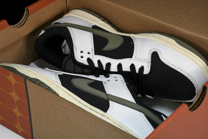 Nk Dunk Low SB  630358-106