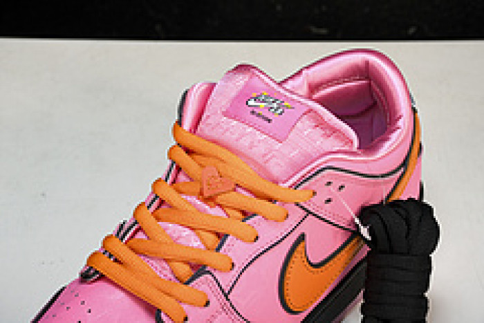 The Powerpuff Girls x NK Dunk SB Low   FD2631-600