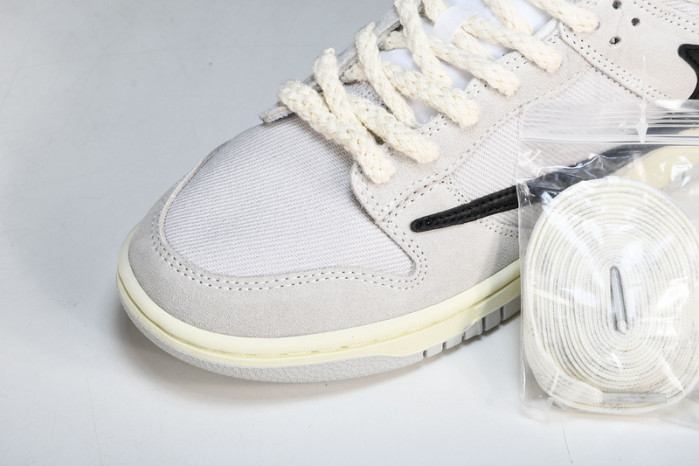 Stussy x Nk SB Dunk Low "Certified Fresh"   DD9776-068