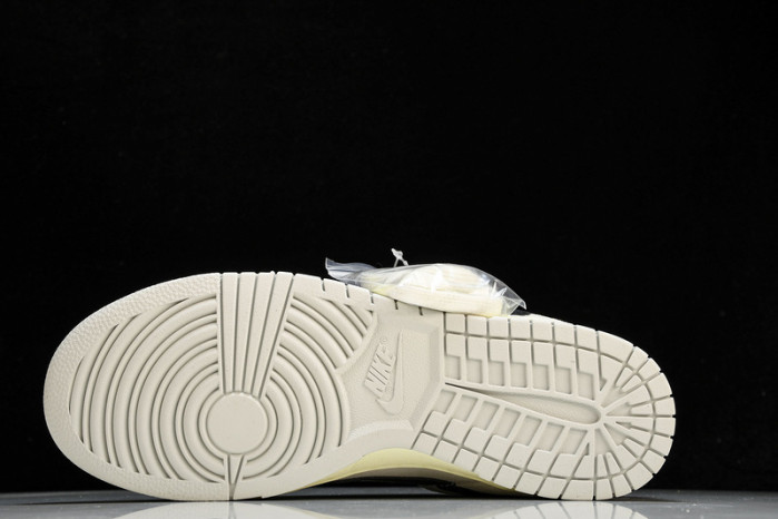 Stussy x Nk SB Dunk Low "Certified Fresh"   DD9776-068