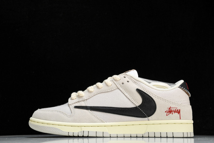 Stussy x Nk SB Dunk Low 