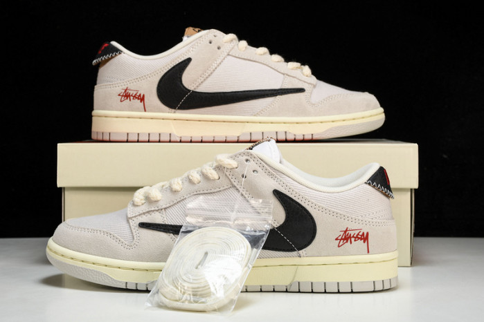 Stussy x Nk SB Dunk Low "Certified Fresh"   DD9776-068