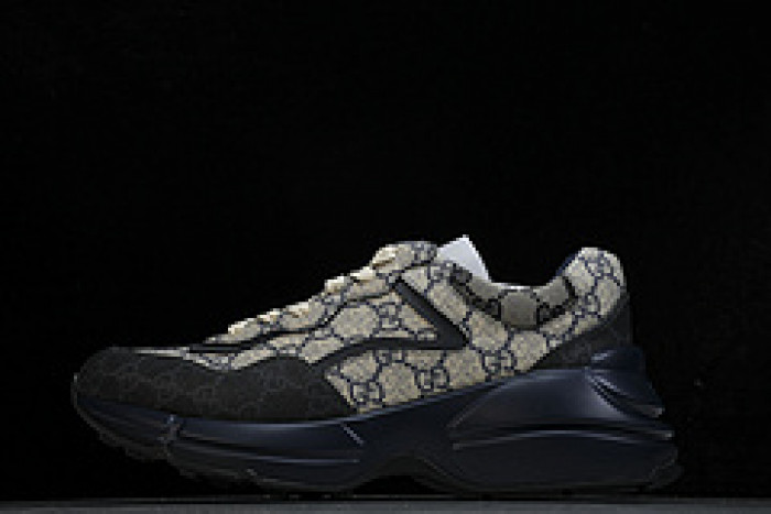 G*u*i sneaker