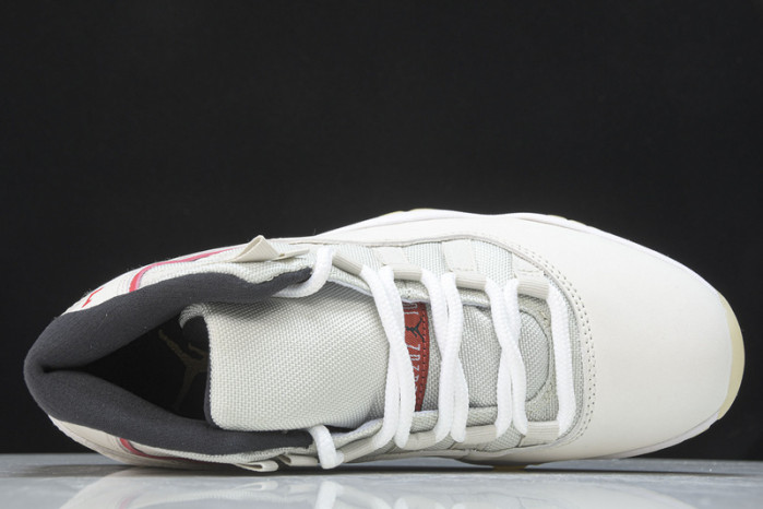 Jordan 11 Retro Platinum Tint - 378037-016